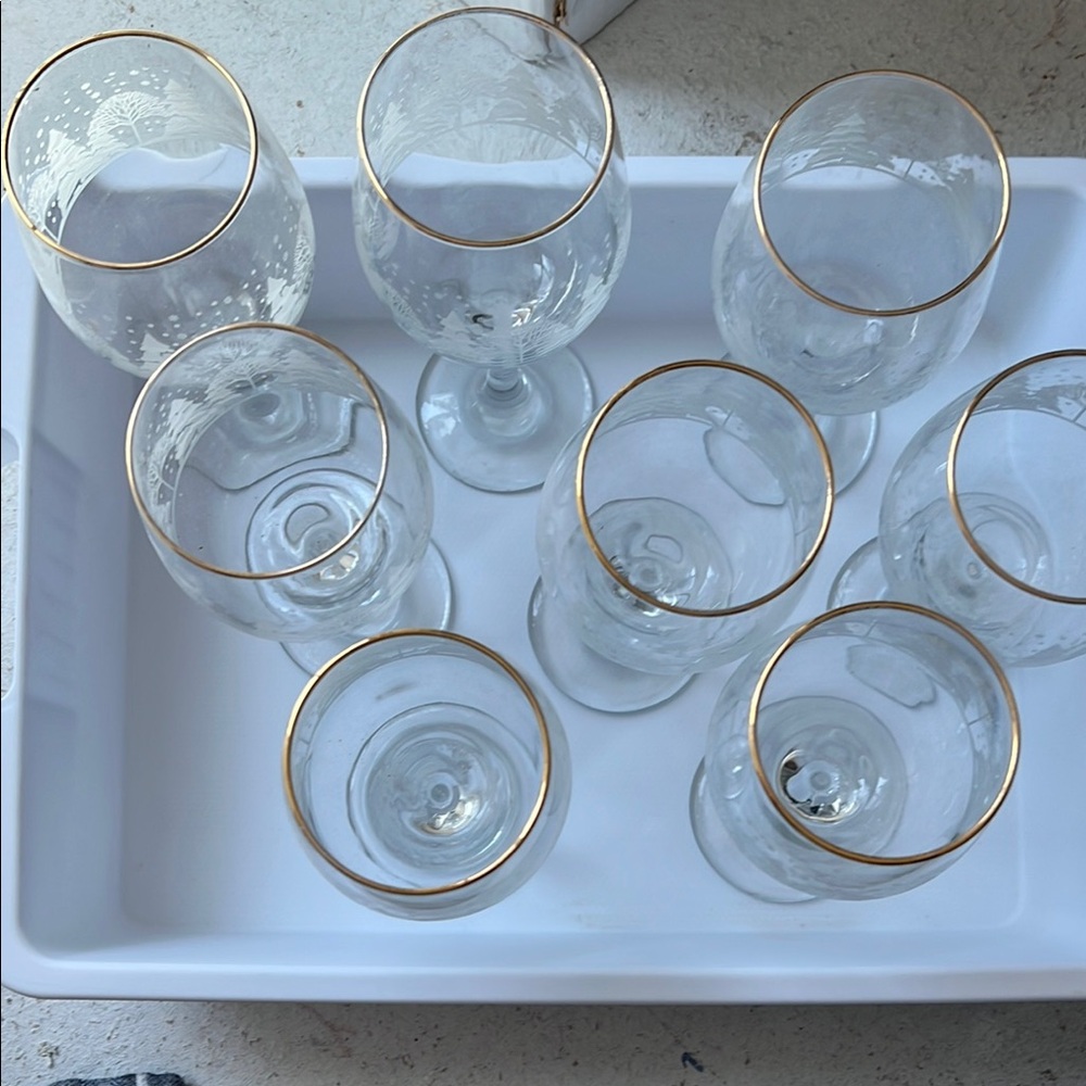 Libbey Gold Rimmed Glass Set - Picture 2 of 3